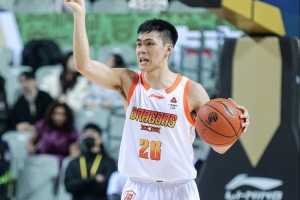 继续加油！庞峥麟首发出战32分钟 8中4&4罚3中拿到11分4助攻