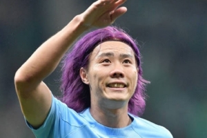 再见，李智！让我们再次回味李智那记精彩的任意球破门