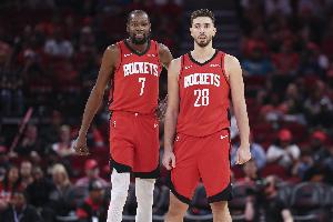 20胜10负！媒体人：火箭前30场本能做得更好 准完全体回归再看看