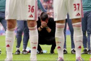 5轮领先9分丢冠！36岁少帅丢冠痛哭辞职 如今率波尔图15胜1平领跑