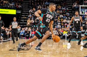 【菜鸟】科沃德28分16板创纪录 埃奇库姆25分献绝杀 尼德豪泽16分