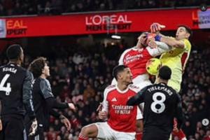 1-4不敌老东家！大马丁社媒晒遭加布“干扰”照：最好的球队赢了