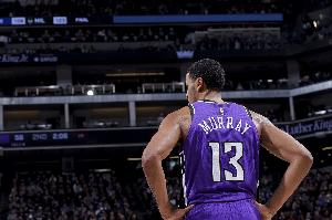 场均14.9分6.4板！国王客战快船 基根·穆雷缺席2场后迎来复出