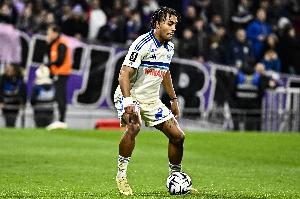 电讯报：纽卡冬窗有意图卢兹19岁左后卫梅塔利，锋线预计无引援