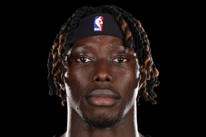 此前因左肩盂唇撕裂赛季报销！老鹰裁掉双向合同球员恩迪亚耶！