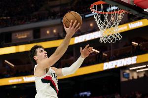 场均25+7！美媒体人：若只看球迷投票和表现 阿夫迪亚必进全明星