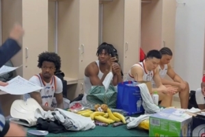 点名表扬！卢伟：怀特塞德封盖不错 我们让辽宁主场得65分防得好