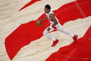 全能表现！巴恩斯14中7空砍20+14+10 全场0失误正负值+6