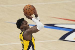 率先发力！马瑟林首节5中3拿到12分 三分4中2