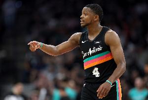 末节13分！福克斯21中11贡献26分7助3断 正负值+7