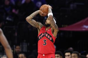 绝平三分超时！英格拉姆21中11空砍全场最高30分外加8板 三分7中5