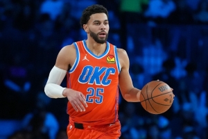 弹无虚发！阿杰伊·米切尔4投4中&罚球8中8得17分6板 正负值+16