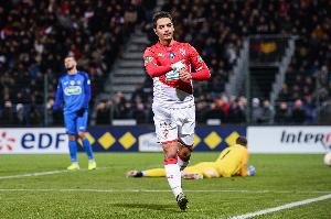 9个月换3支球队？法媒：前法国国脚本耶德尔与维达德达成协议