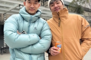 入选新一期国足！王大雷晒合照恭喜刘殿座：恭喜哈哥为梦想再奋斗