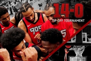 最重要的一场输了！猛龙905晒25全年战绩：常规赛5-0 锦标赛14-0