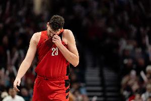 今天也不行！克林根5中2仅拿到6分5板 正负值-29