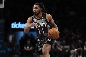 KD：篮网一口气选了五个新秀 托马斯每年都得适应新队友&这不容易