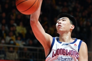 文班亚昕！徐昕单场6帽距个人最高差1次 本季场均2.3帽领跑全联盟