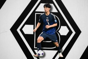 租期半年！官方：21岁日本后卫高井幸大租借加盟德甲门兴