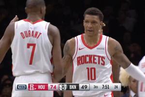 🔥疯起来！火箭三分5连击 直接领先25分打花！