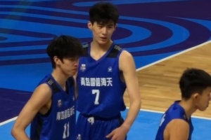 机会都是拼出来的！恭喜青岛获得全国U19青年篮球联赛季军