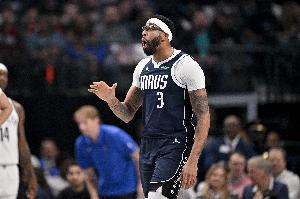 Stein：浓眉下赛季合同6300万还想续约 赛季中期想交易他太难了