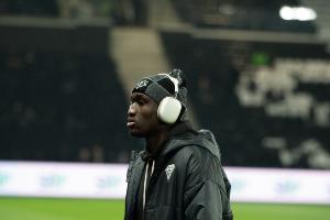 财务问题！😔法媒：昂热青训前锋谢里夫接近冬窗转会巴黎FC