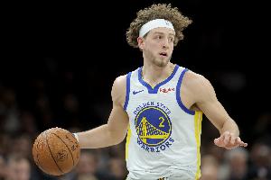 库追巴缺阵！勇士对阵雷霆先发：波杰理查德穆迪桑托斯波斯特