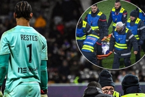 RMC：西迪贝对阵朗斯时颈部受伤被担架抬走，目前情况已好转