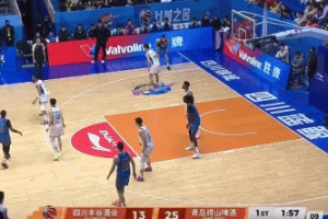 状态火热！小将段睿骐首节4中4砍13分 其中三分3中3&妙传加克暴扣