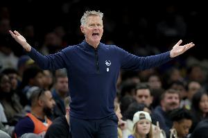 科尔：交易超级球星的风险太大  快船太阳雄鹿几乎放弃了一切