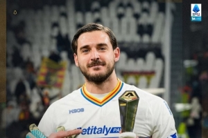 4次扑救！官方：门将法尔科内当选莱切vs尤文图斯全场最佳球员