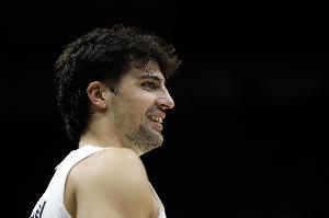 联盟前几前锋？阿夫迪亚近6场场均26.7分8.3板9.7助 命中率47%